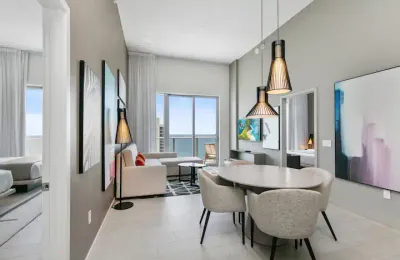 Entire rental unit in Hollywood, Florida — photo 4